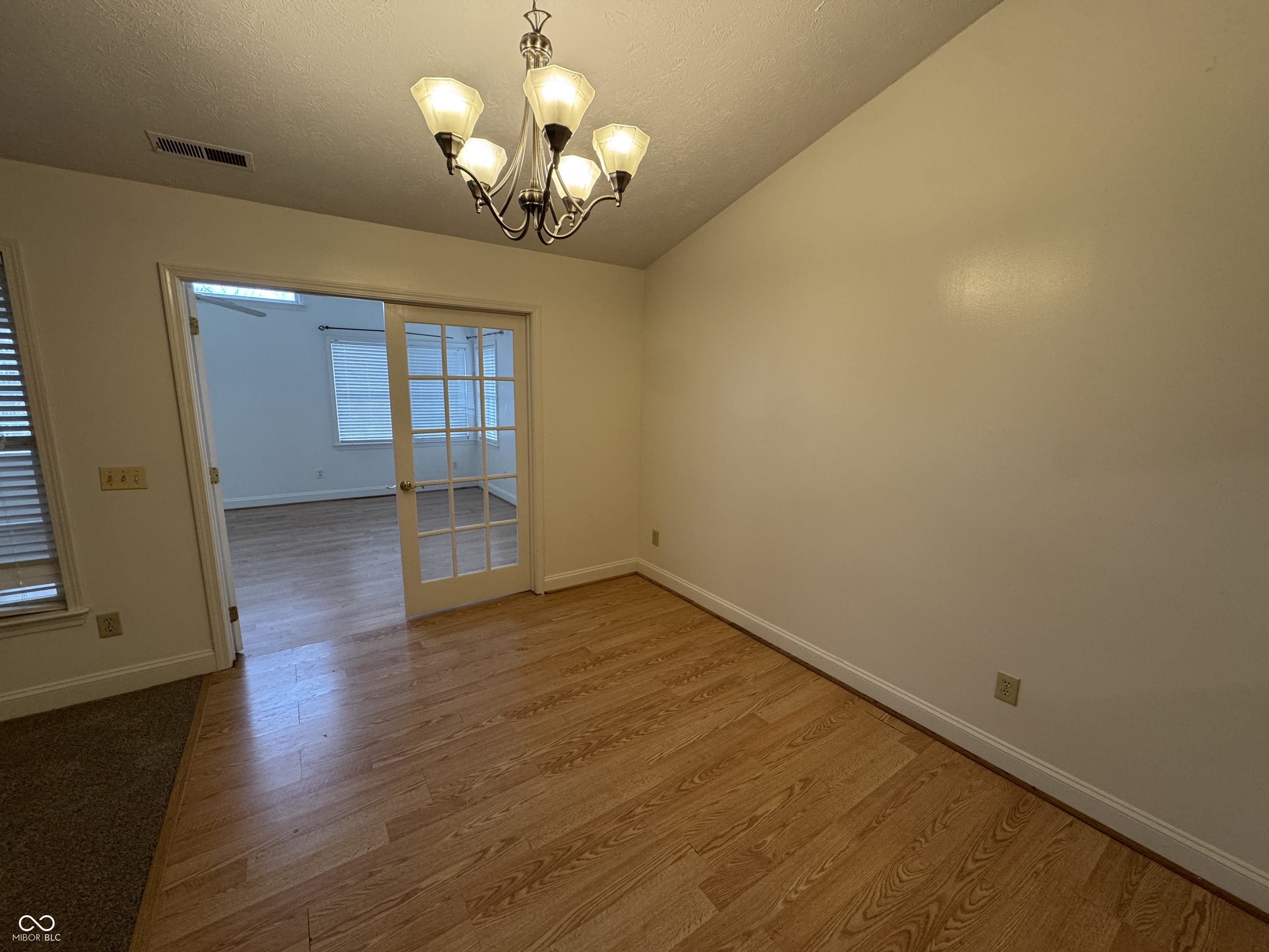 5632 Rains Lane Indianapolis, IN 46254 - Photo 7 of 24