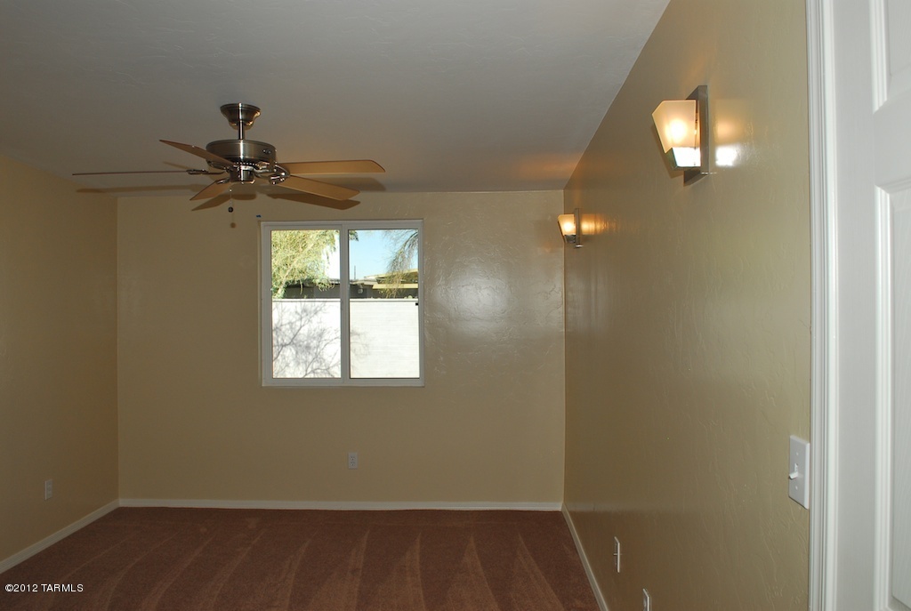 1925 North Ridgeway Road Tucson, AZ 85712 - Photo 14 of 25 Gallery Image 14