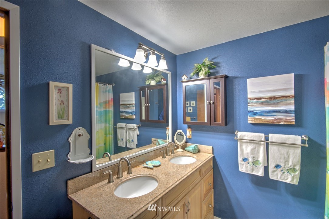 3719 Saratoga Road Langley, WA 98260 - Photo 28 of 34 Gallery Image 28