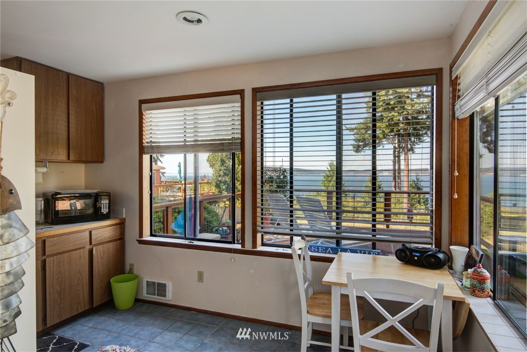 3719 Saratoga Road Langley, WA 98260 - Photo 32 of 34 Gallery Image 32