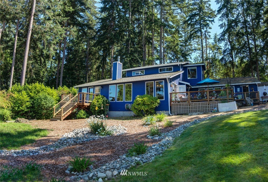 3719 Saratoga Road Langley, WA 98260 - Photo 8 of 34 Gallery Image 8