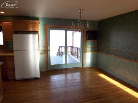 8472 North Seymour Road Flushing, MI 48433 - Photo 5 of 31 20398060-4.JPG