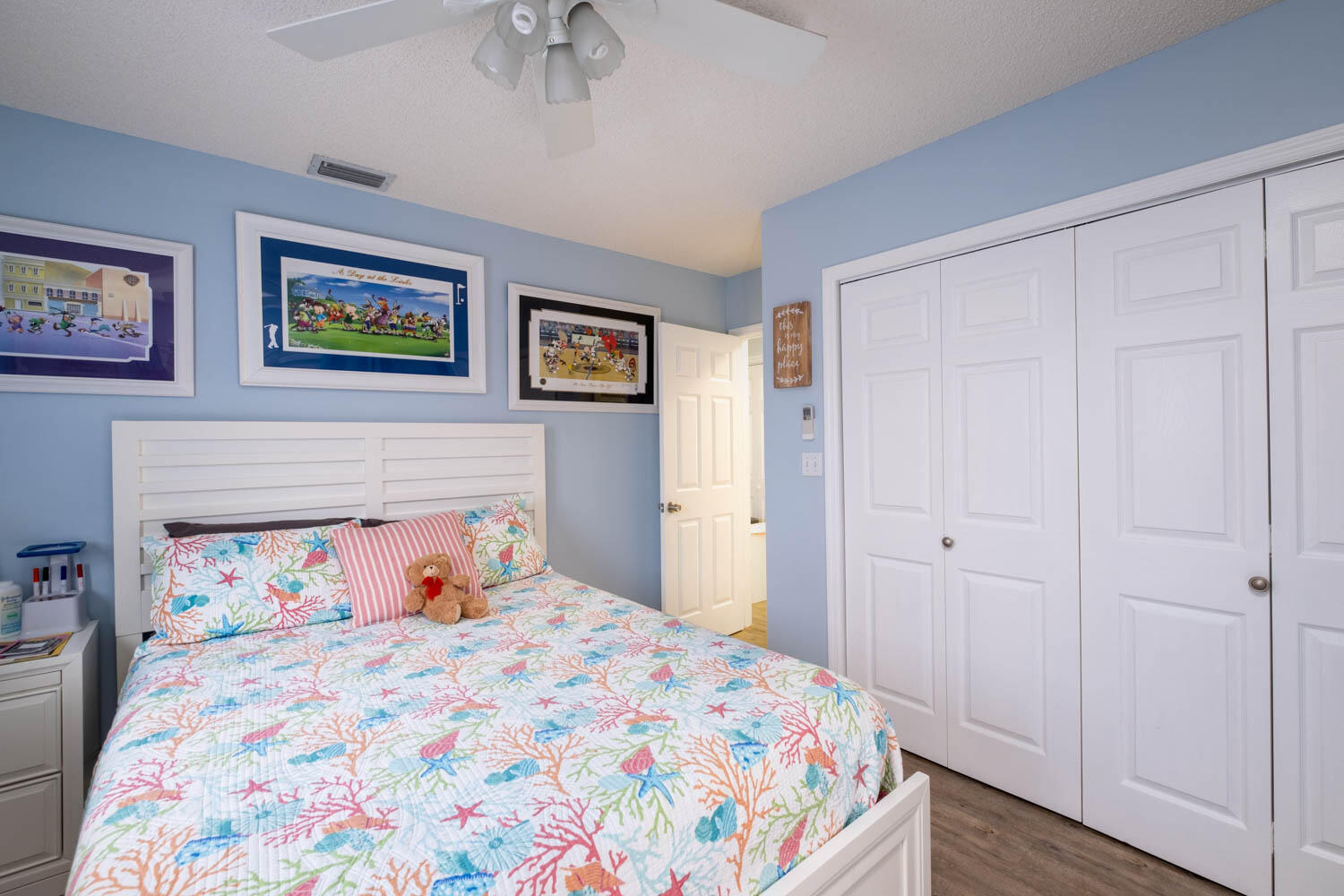 16 Corrine Place Key Largo, FL 33037 - Photo 25 of 50 a bedroom with a bed and painting on the wall