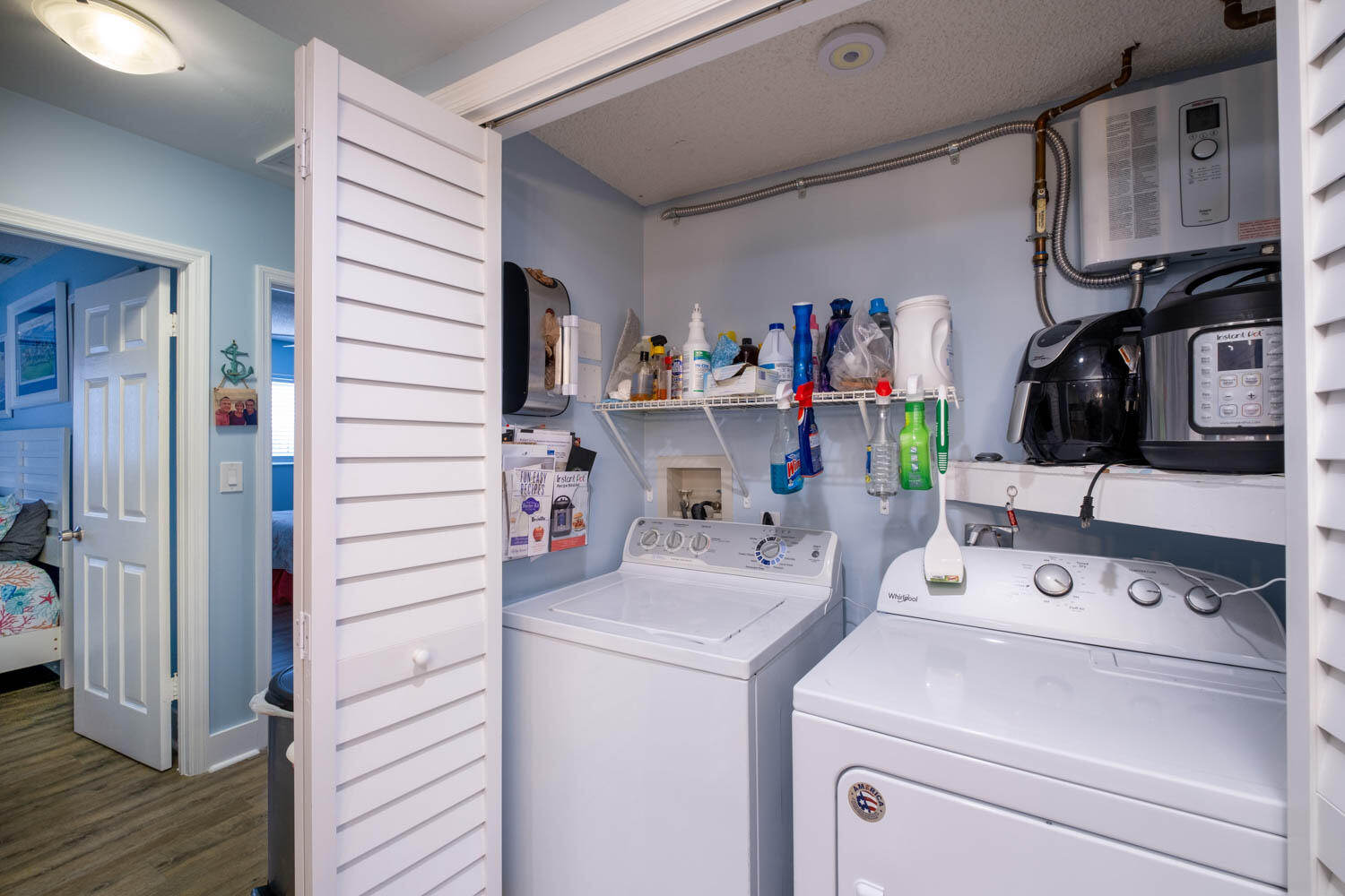 16 Corrine Place Key Largo, FL 33037 - Photo 29 of 50 a utility room with dryer and washer