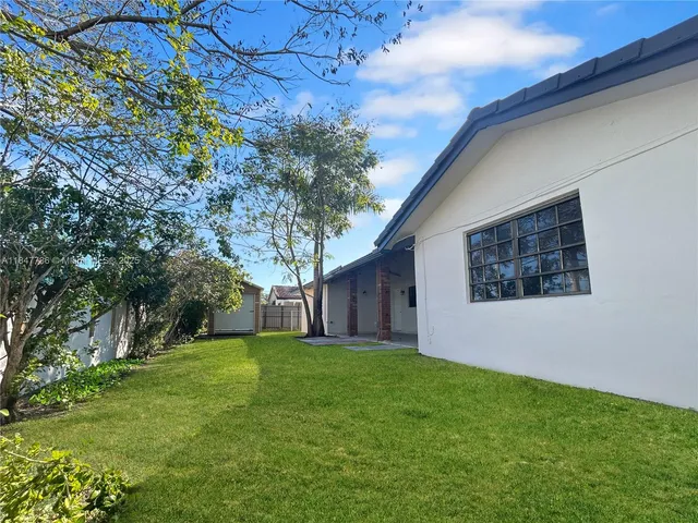 $850,000 | 13925 Southwest 26th Terrace, Miami, FL 33175