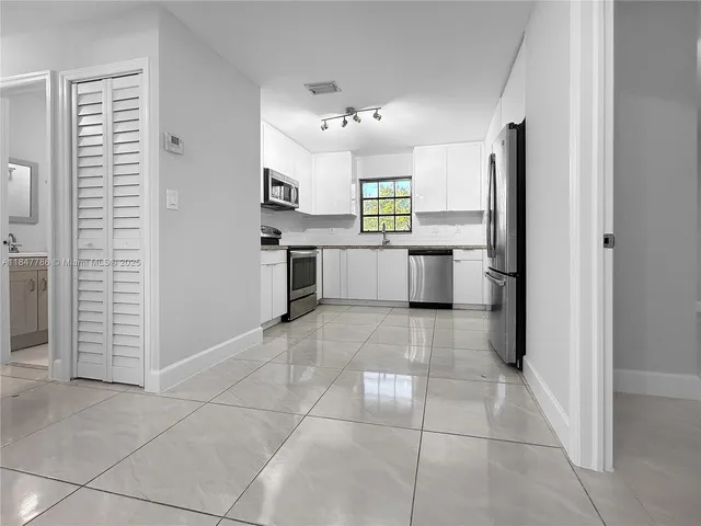 $850,000 | 13925 Southwest 26th Terrace, Miami, FL 33175