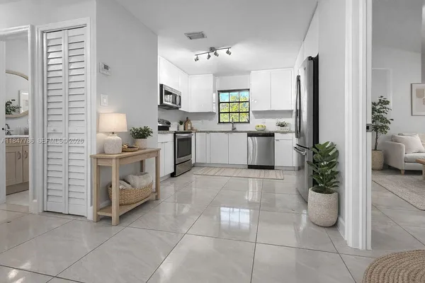 $850,000 | 13925 Southwest 26th Terrace, Miami, FL 33175