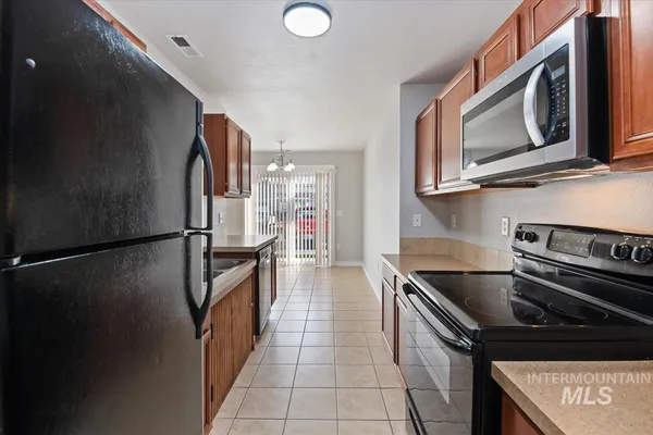 $299,950 | 8887 West Candleston Court, Boise, ID 83709