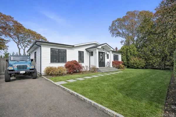 $20,000 | 37 Maryland Boulevard, Hampton Bays, NY 11946