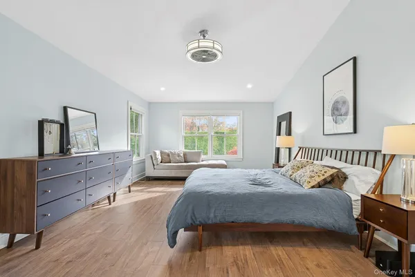 $20,000 | 37 Maryland Boulevard, Hampton Bays, NY 11946