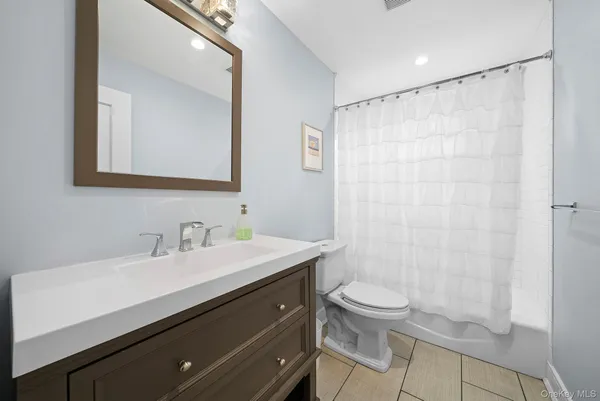 $20,000 | 37 Maryland Boulevard, Hampton Bays, NY 11946