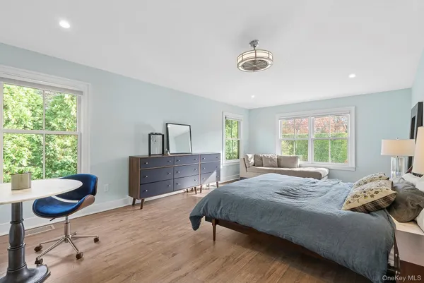 $20,000 | 37 Maryland Boulevard, Hampton Bays, NY 11946