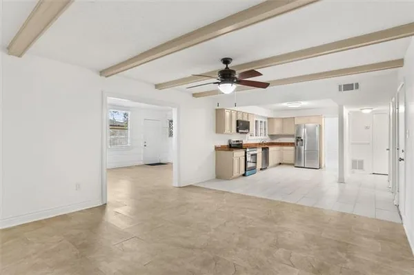 $279,000 | 3865 Greenbriar Lane, Harvey, LA 70058