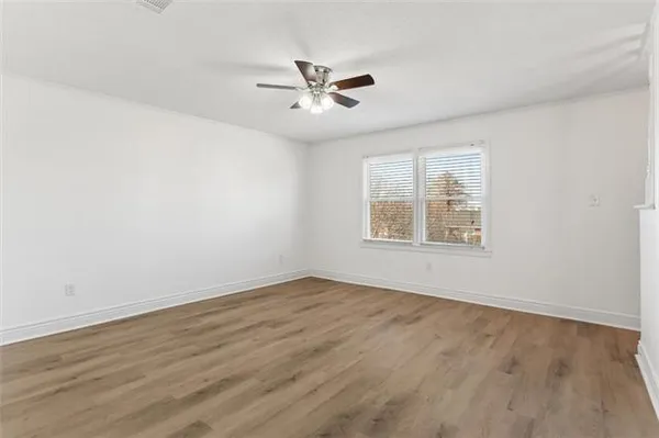 $279,000 | 3865 Greenbriar Lane, Harvey, LA 70058