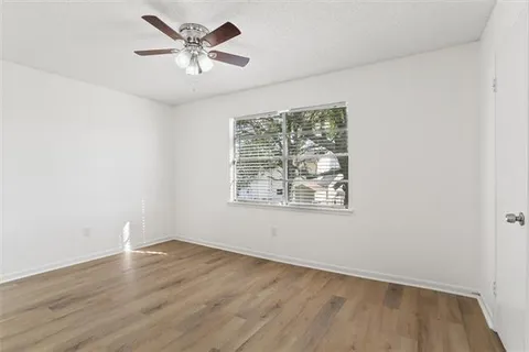 $285,000 | 3865 Greenbriar Lane, Harvey, LA 70058