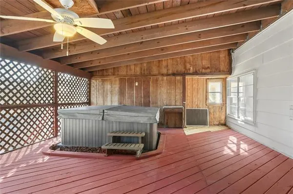 $279,000 | 3865 Greenbriar Lane, Harvey, LA 70058