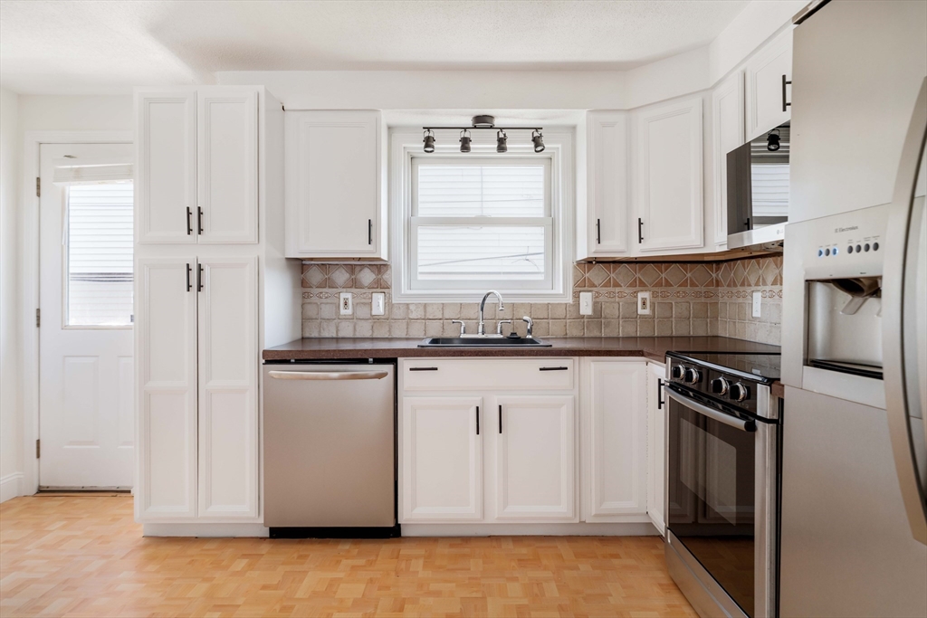 3 Spring Street, Unit 3 Everett, MA 02149 - Photo 3 of 25 Gallery Image 3