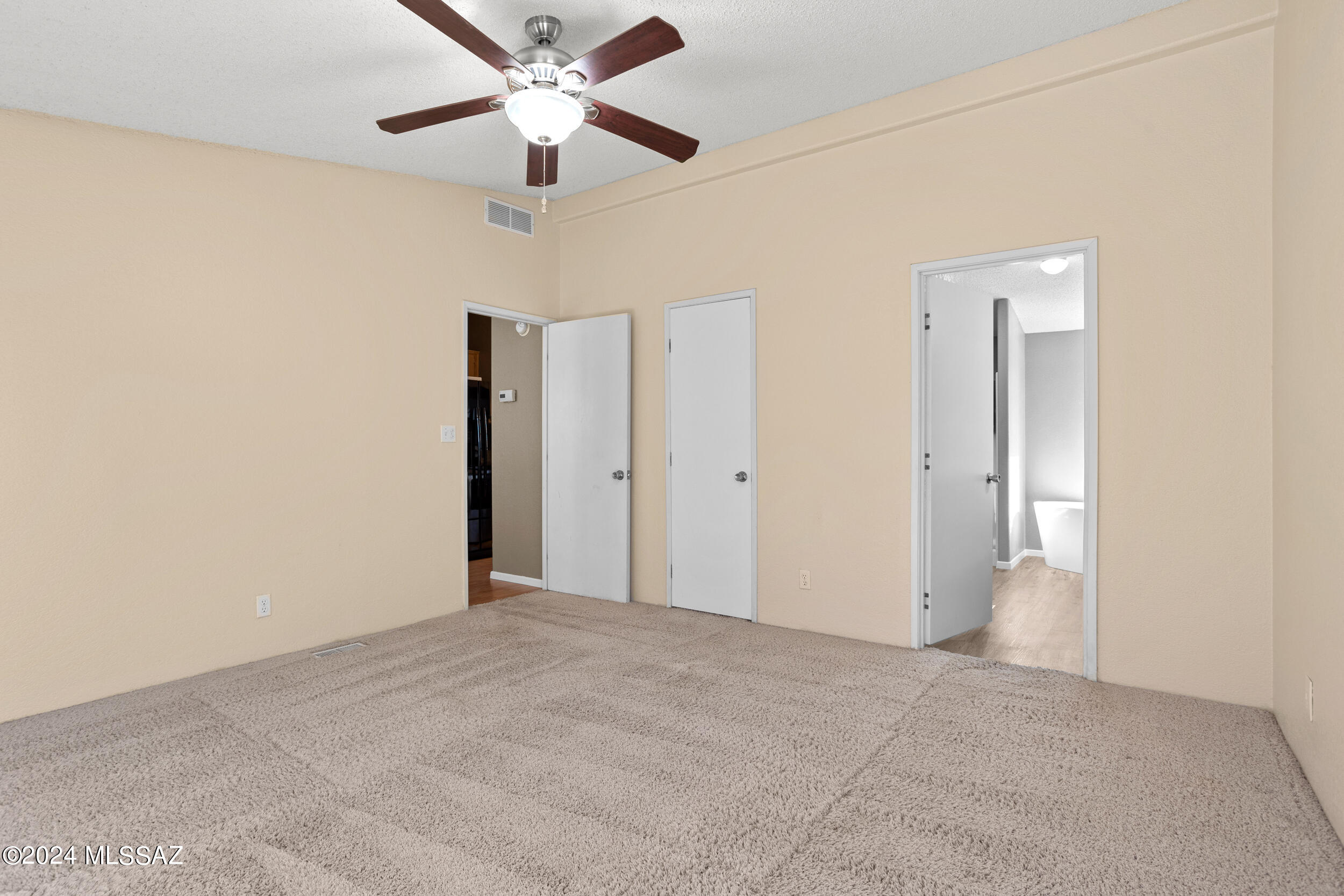 11451 West Ina Road Tucson, AZ 85743 - Photo 7 of 26