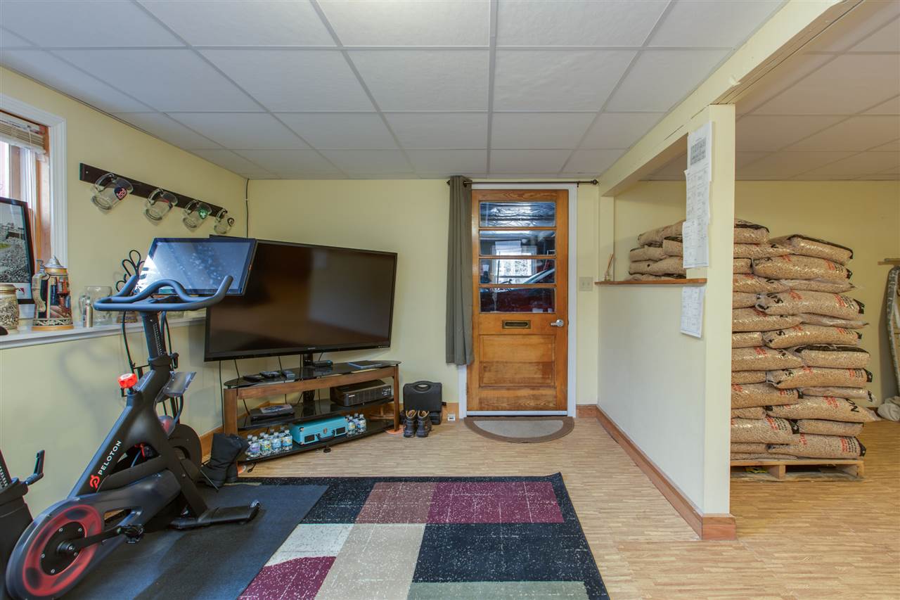 5 R Desforge Lane, Unit R Derry, NH 03038 - Photo 31 of 36
