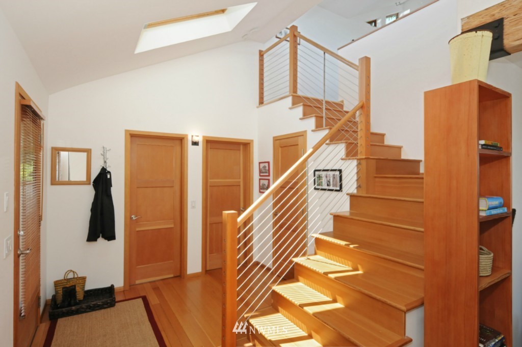 3937 Southwest Austin Street Seattle, WA 98136 - Photo 7 of 24 Gallery Image 7