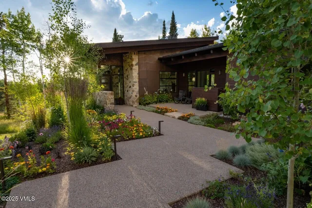 $6,875,000 | 84 Shooting Star, Avon, CO 81620