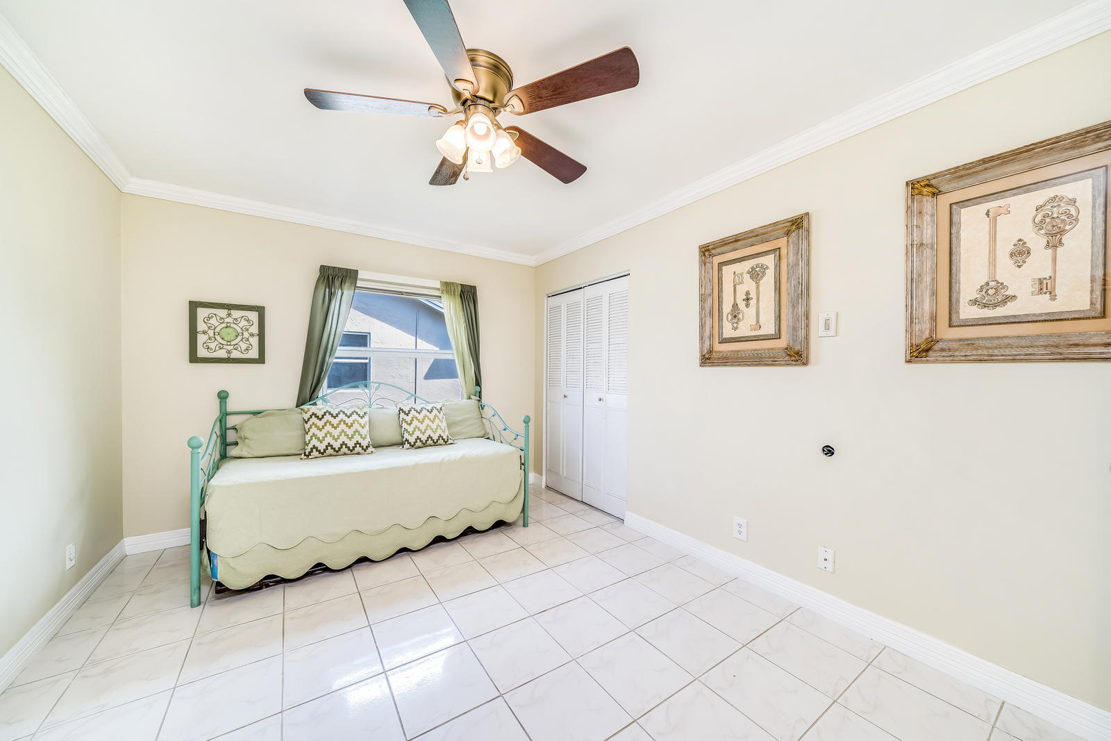 8895 Southwest 18th Road Boca Raton, FL 33433 - Photo 45 of 60 bed #3