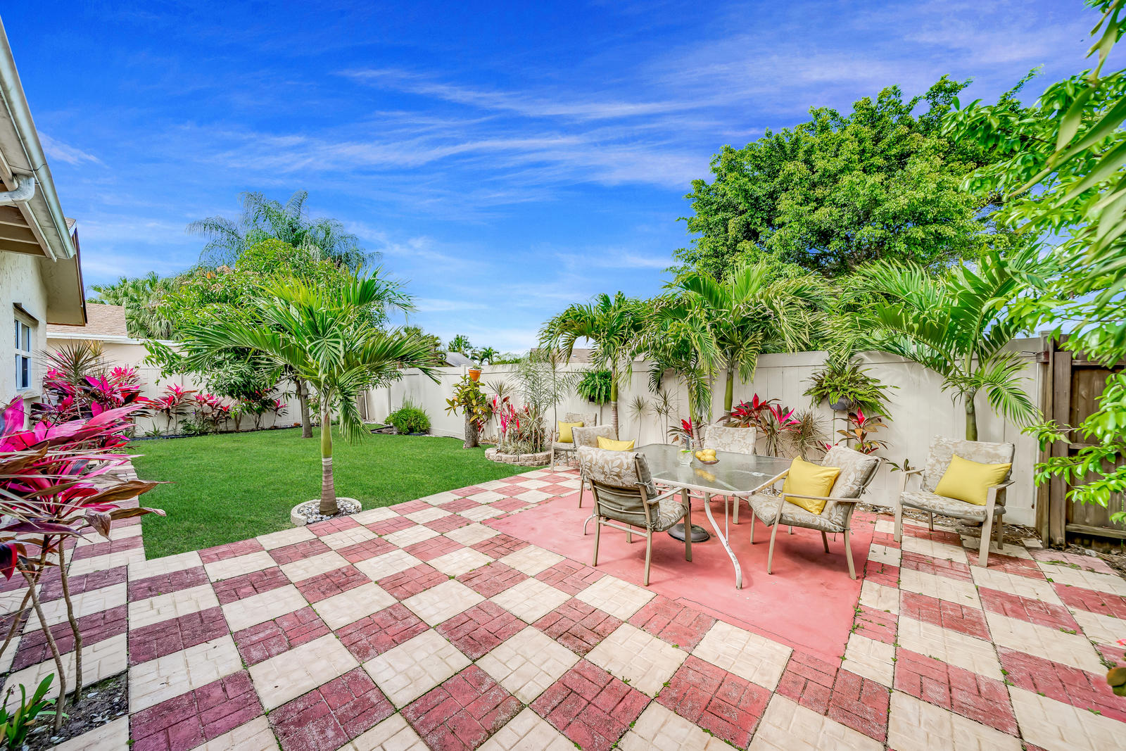 8895 Southwest 18th Road Boca Raton, FL 33433 - Photo 8 of 60 Open patio