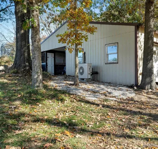 $790,000 | 42 Windam Pl Drive, St. Charles, MO 63304