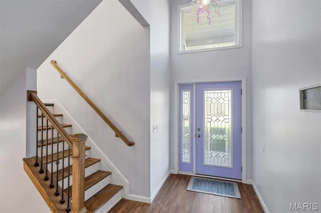 $790,000 | 42 Windam Pl Drive, St. Charles, MO 63304