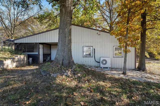 $790,000 | 42 Windam Pl Drive, St. Charles, MO 63304