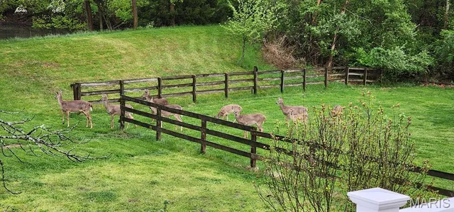 $790,000 | 42 Windam Pl Drive, St. Charles, MO 63304