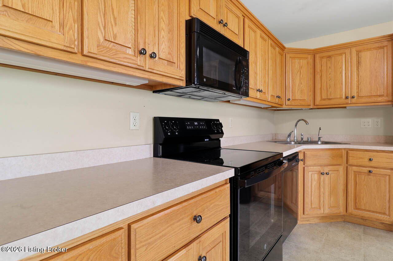 103 Ruth Lane Bardstown, KY 40004 - Photo 13 of 38 103 Ruth Ln - 21