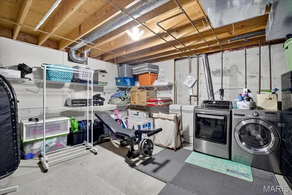 $349,900 | 132 Hunters Green Lane, Eureka, MO 63025