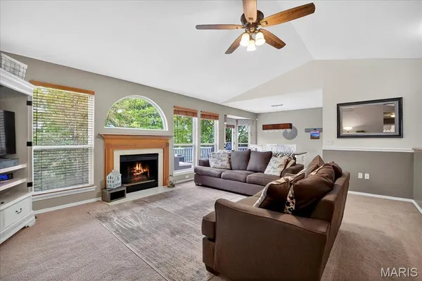 $349,900 | 132 Hunters Green Lane, Eureka, MO 63025