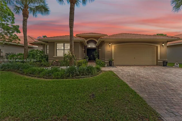 $673,000 | 7651 Via Grande, Boynton Beach, FL 33437