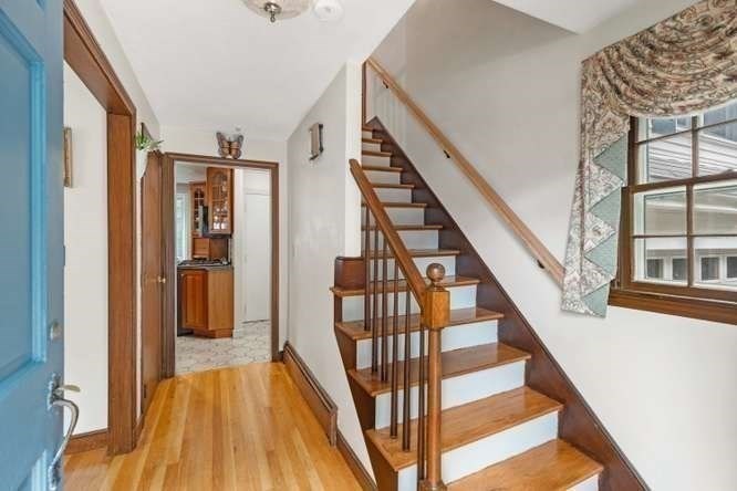 44 Quarry Lane Milton, MA 02186 - Photo 5 of 42