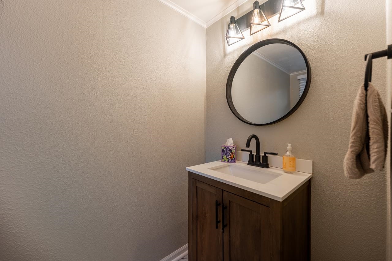 4966 Brigadoon Road Rockford, IL 61107 - Photo 16 of 40