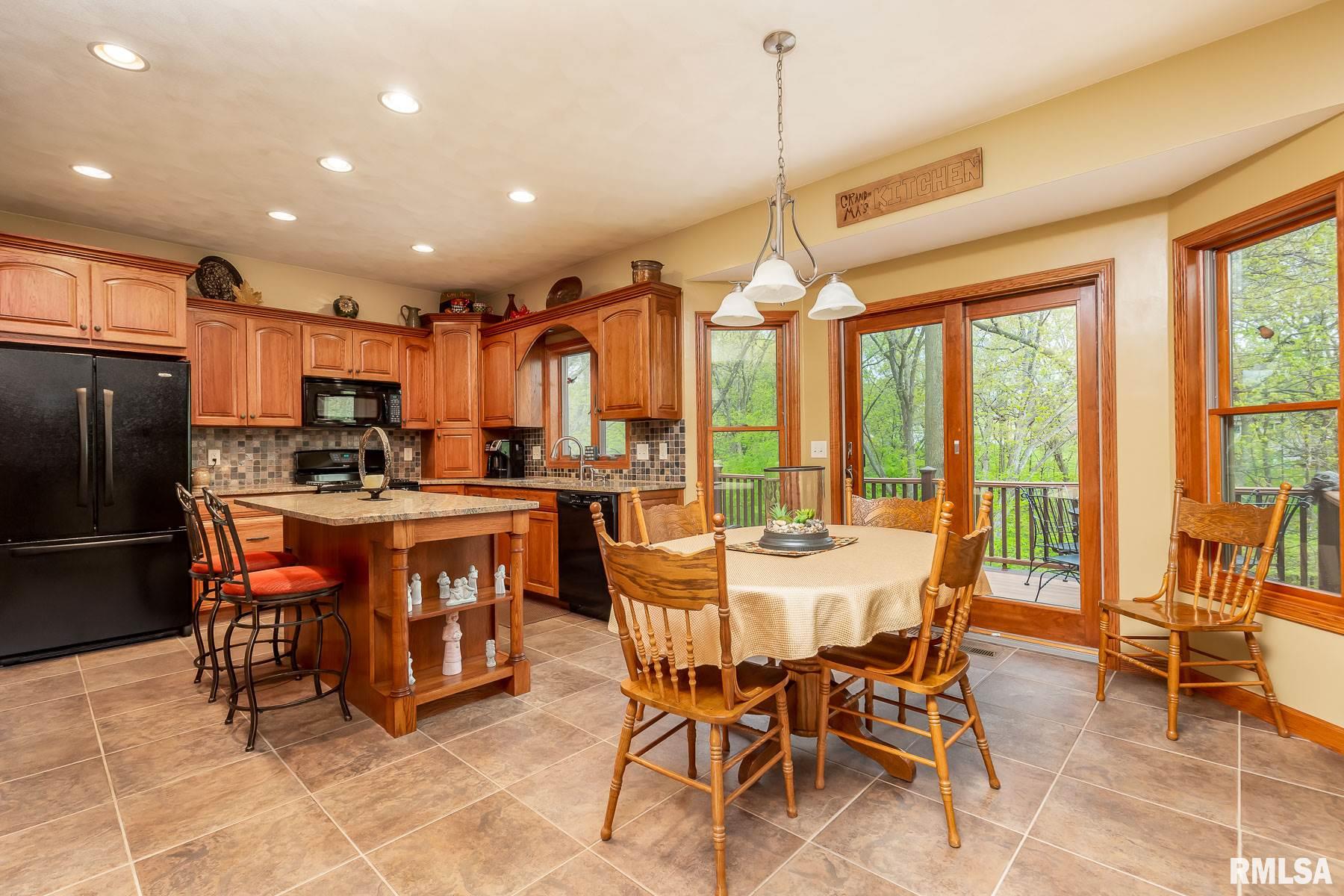 1804 Ridgefield Drive Port Byron, IL 61275 - Photo 10 of 37 Gallery Image 10