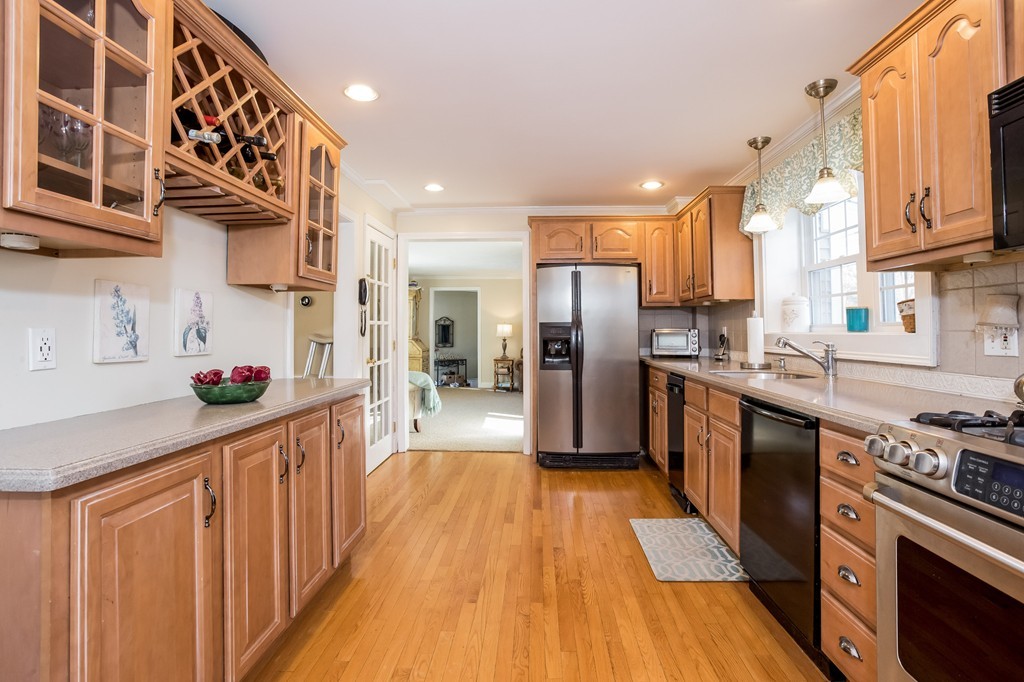 80 Gail Road Hanover, MA 02339 - Photo 8 of 30 Gallery Image 8