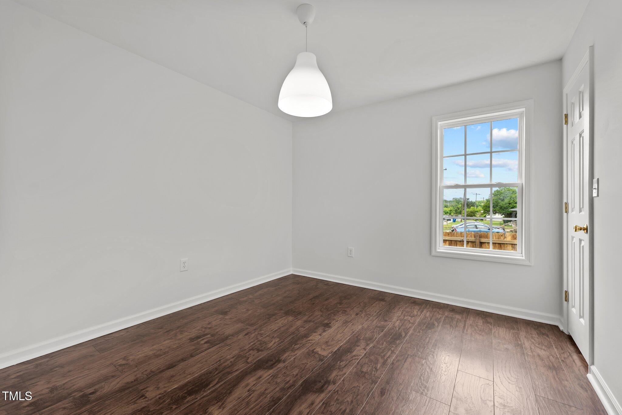 800 Linens Street Graham, NC 27253 - Photo 23 of 41 4th Bedroom