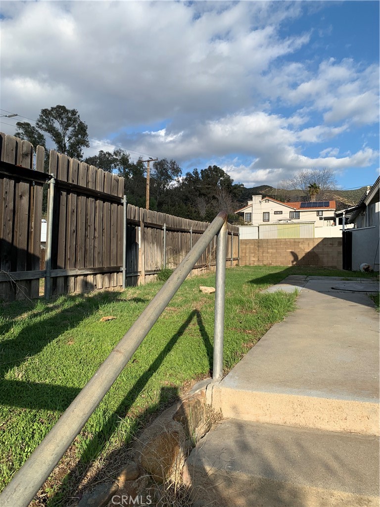 35730 Grandview Drive Yucaipa, CA 92399 - Photo 21 of 24