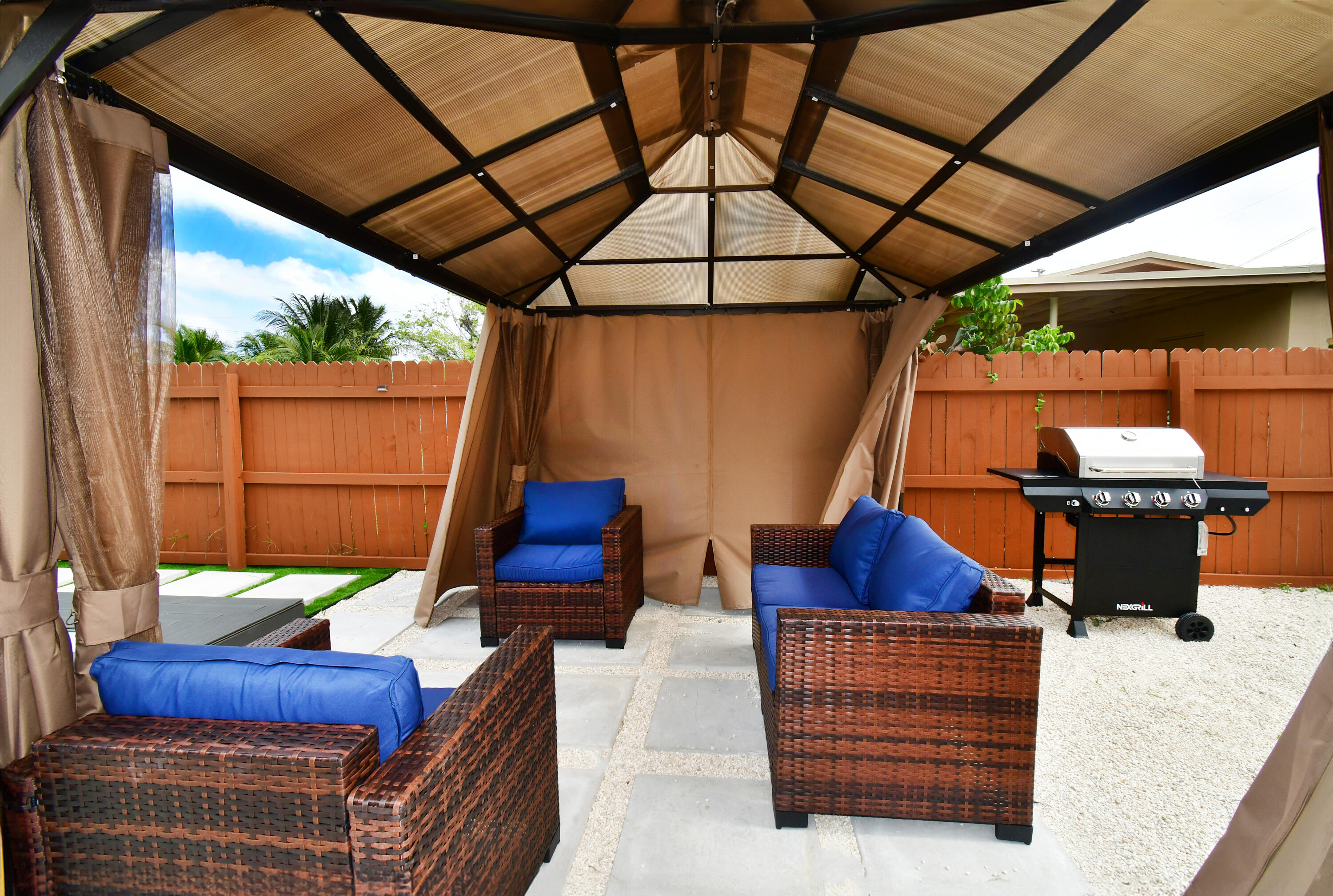 813 Southwest 3rd Court Delray Beach, FL 33444 - Photo 9 of 25 edit 8--