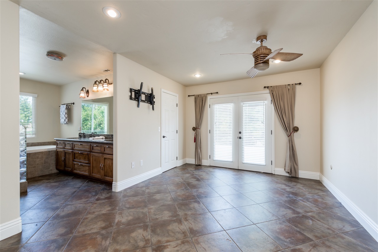 14060 Proctor Valley Road Jamul, CA 91935 - Photo 14 of 25