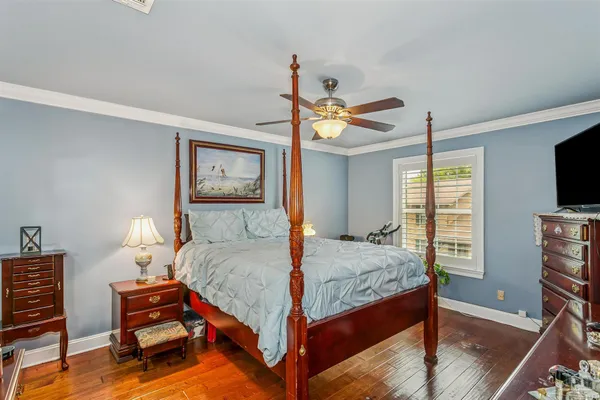 $189,900 | 4831 East Olive Road, Unit 2D, Pensacola, FL 32514
