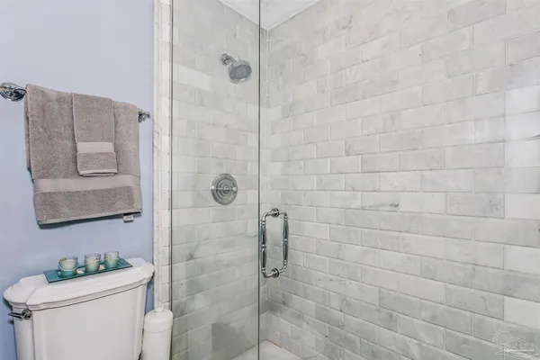 $189,900 | 4831 East Olive Road, Unit 2D, Pensacola, FL 32514