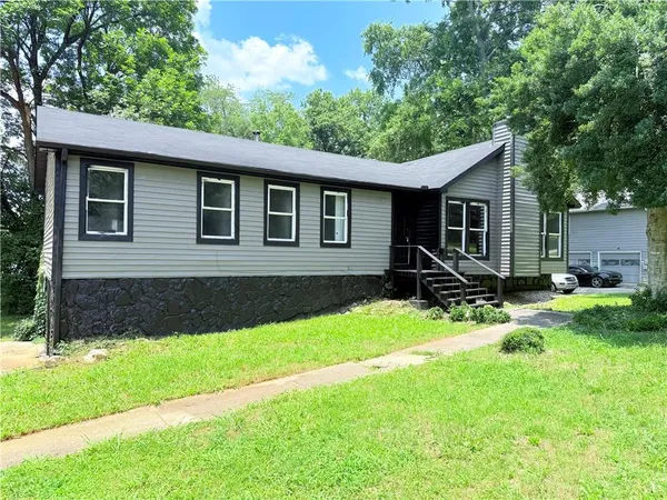 $249,900 | 1088 Nimblewood Way, Stone Mountain, GA 30088