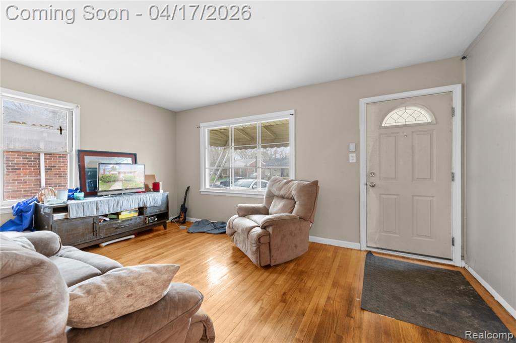 911 Sherbourne Street Inkster, MI 48141 - Photo 6 of 22