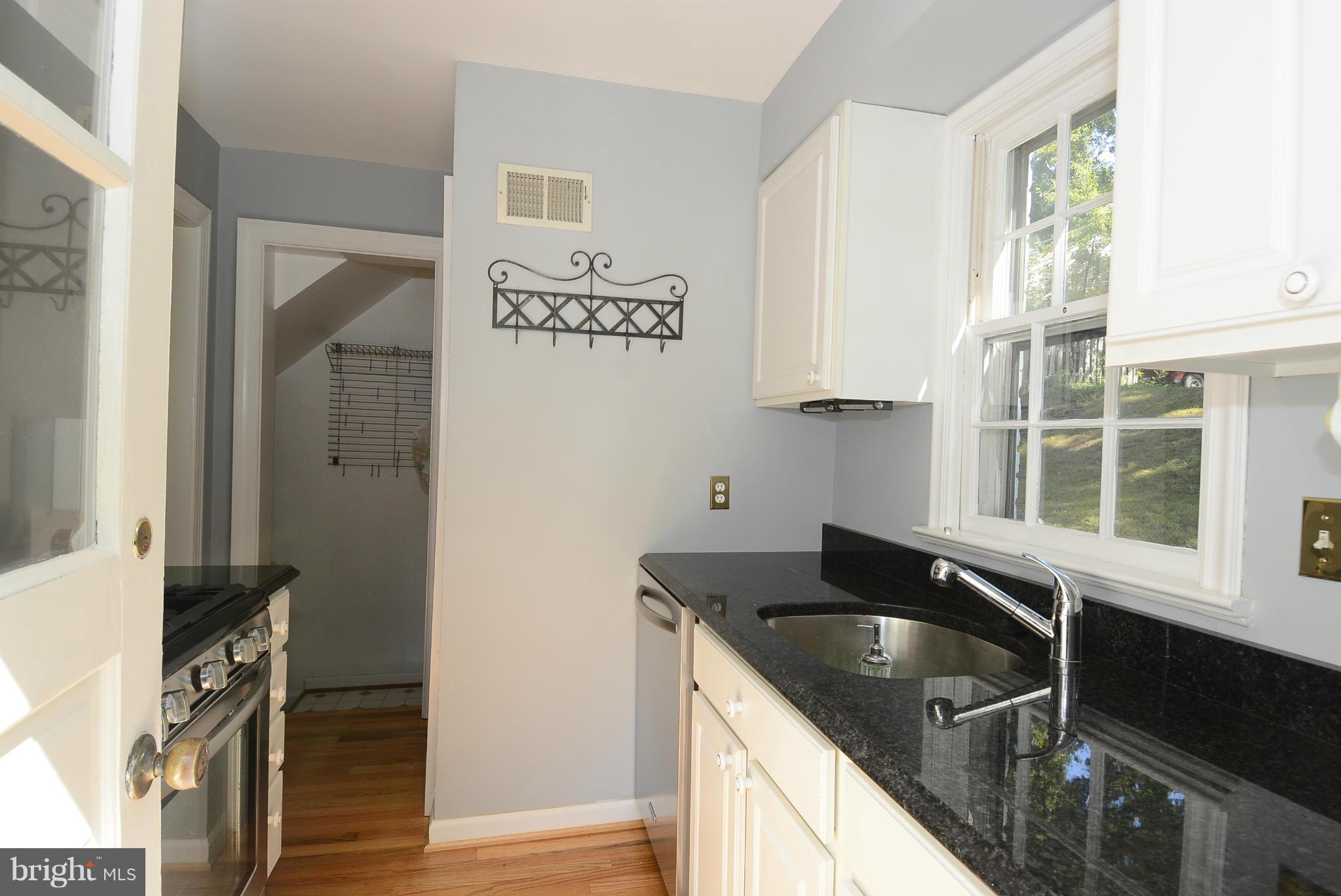 9617 Brunett Avenue Silver Spring, MD 20901 - Photo 13 of 28 Beautifully renovated kitchen!