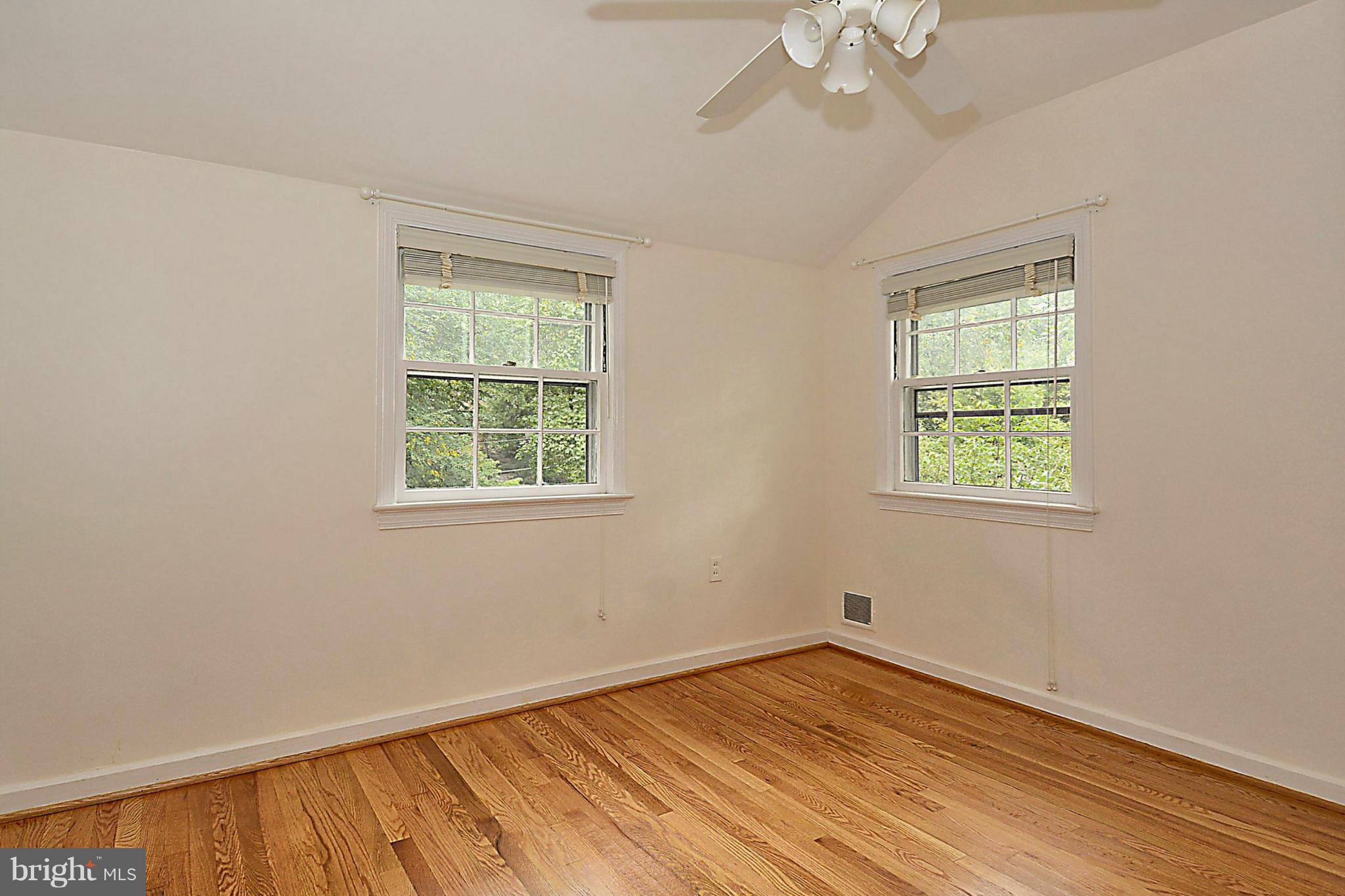 9617 Brunett Avenue Silver Spring, MD 20901 - Photo 20 of 28 2nd Bedroom