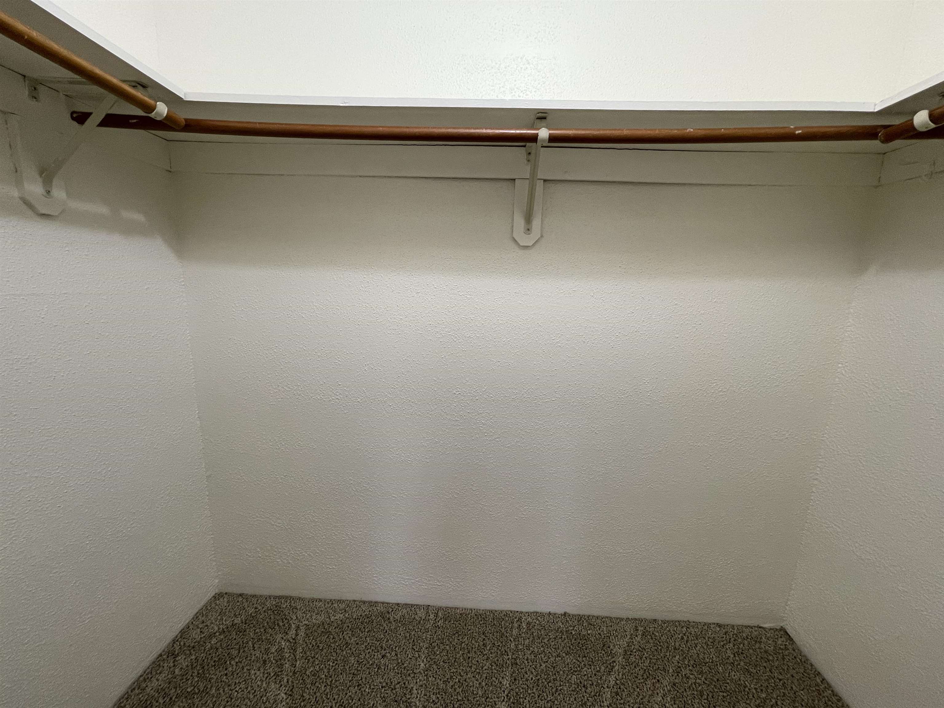 379 Huse Road, Unit 5 Manchester, NH 03103 - Photo 27 of 40